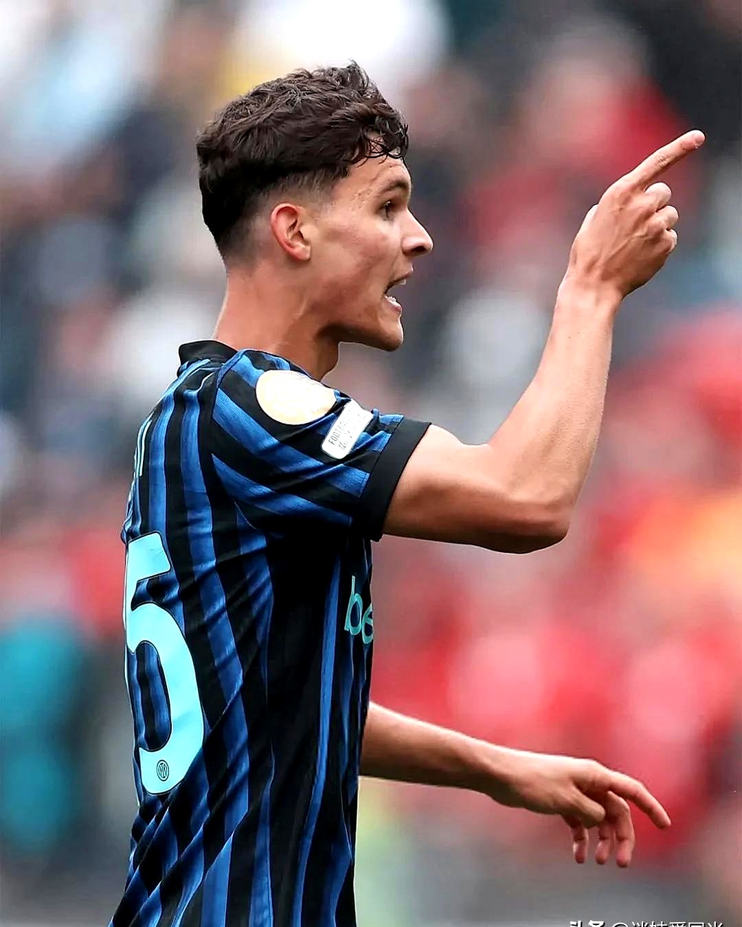 九博娱乐体育 - 清晨马赛备战意大利杯，主帅复盘细节曝光，态度坚定，高层口径保持一致