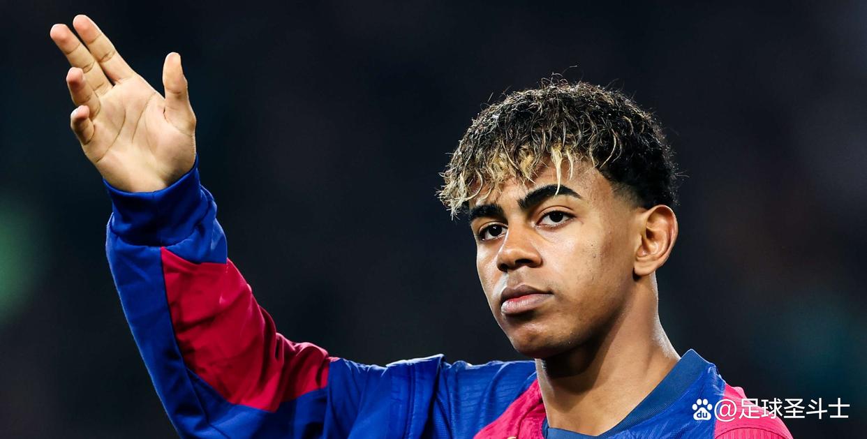 包含集结日欧冠传出新动向,巴塞罗那战术微调,管理层表态:媒体盛赞,轮换策略成焦点的词条 包含集结日欧冠传出新动向,巴塞罗那战术微调,管理层表态:媒体盛赞,轮换策略成焦点的词条